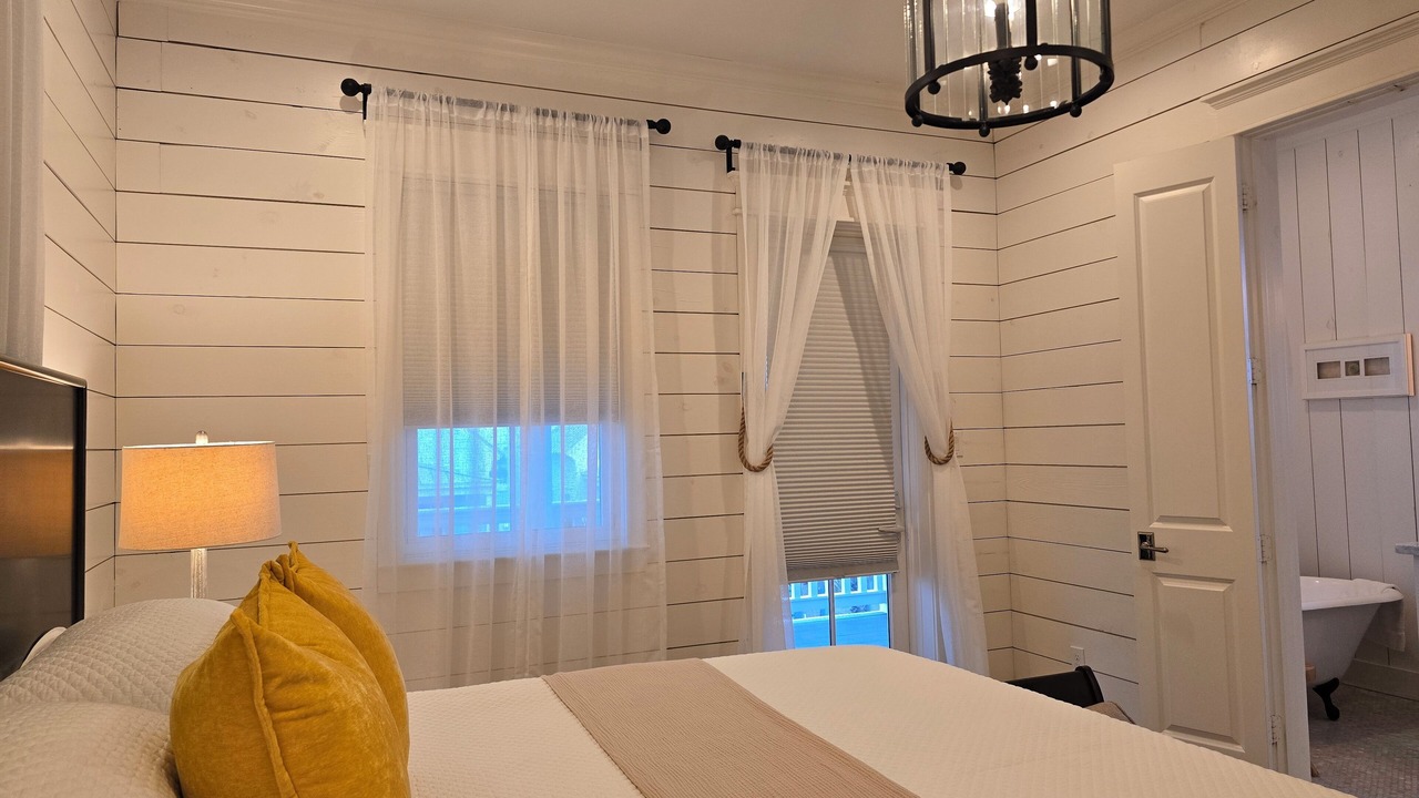 Photo of Bathroom in Beachtown