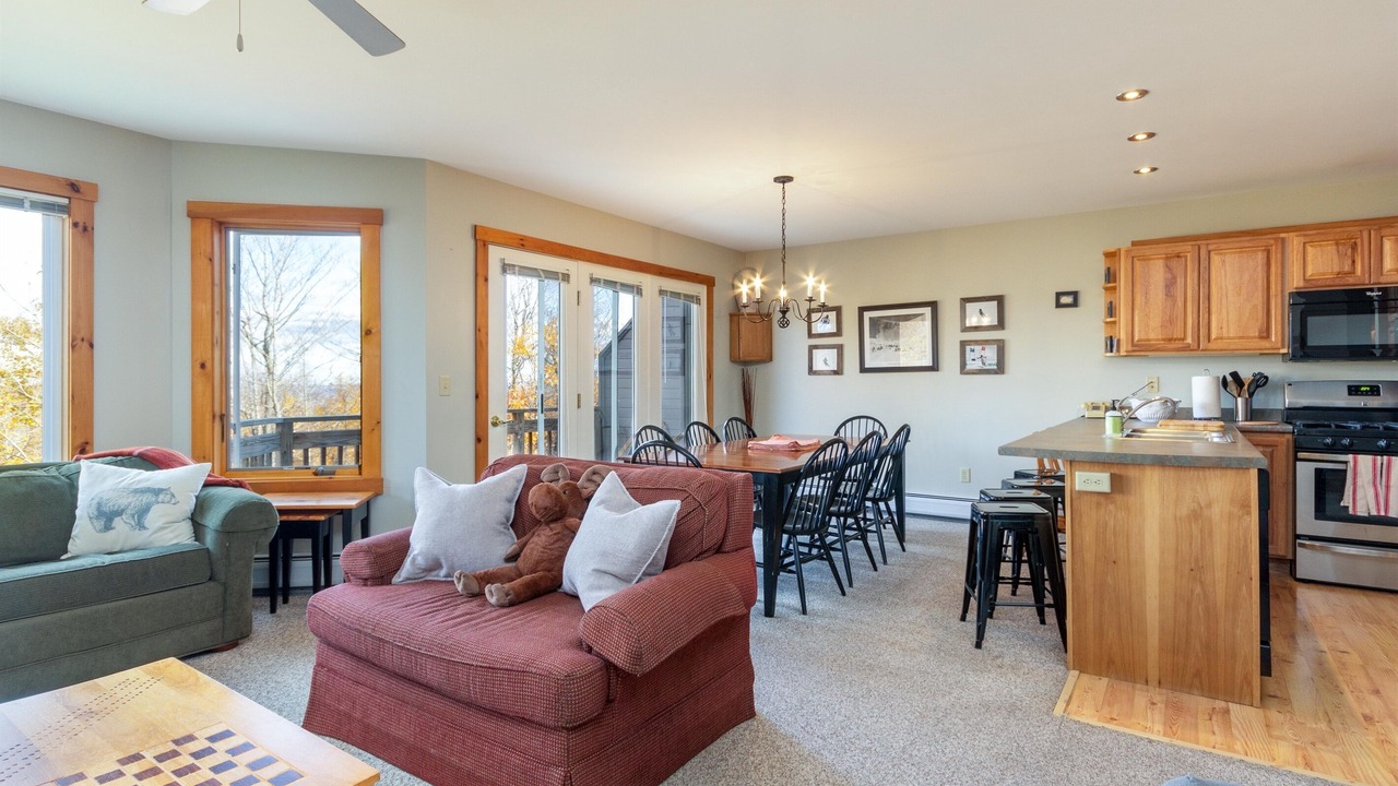 Photo of Livingroom in North Troy