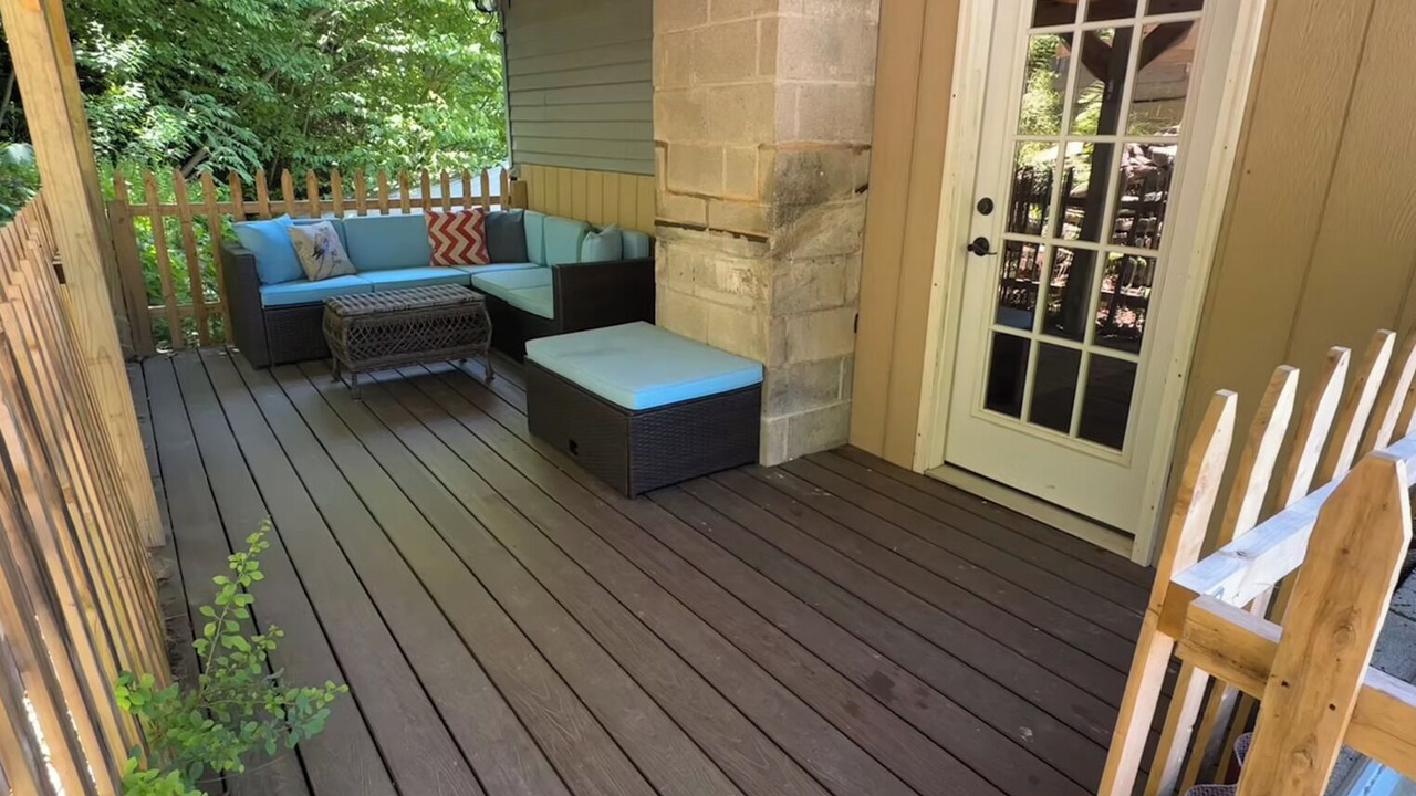 Photo of Patio Balcony in Ashfield