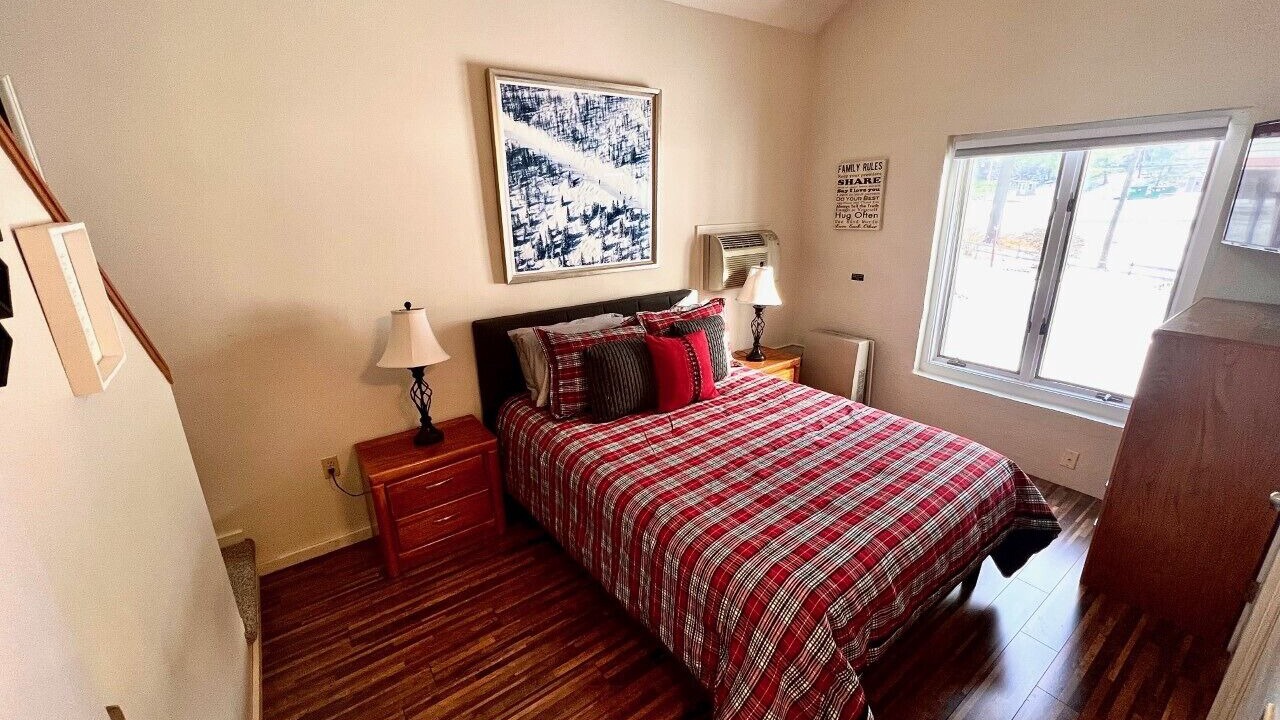 Photo of Bedroom in Bartlett