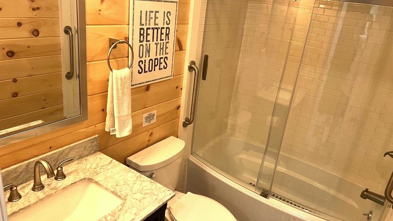 Photo of Bathroom in Bartlett
