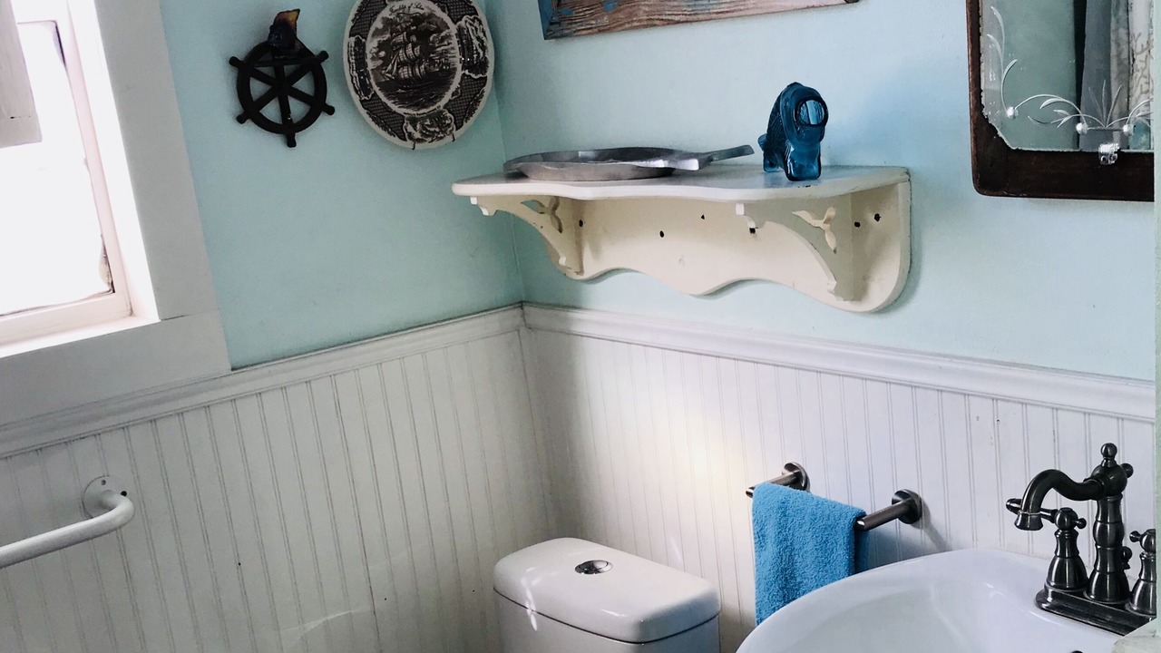 Photo of Bathroom in San Jacinto