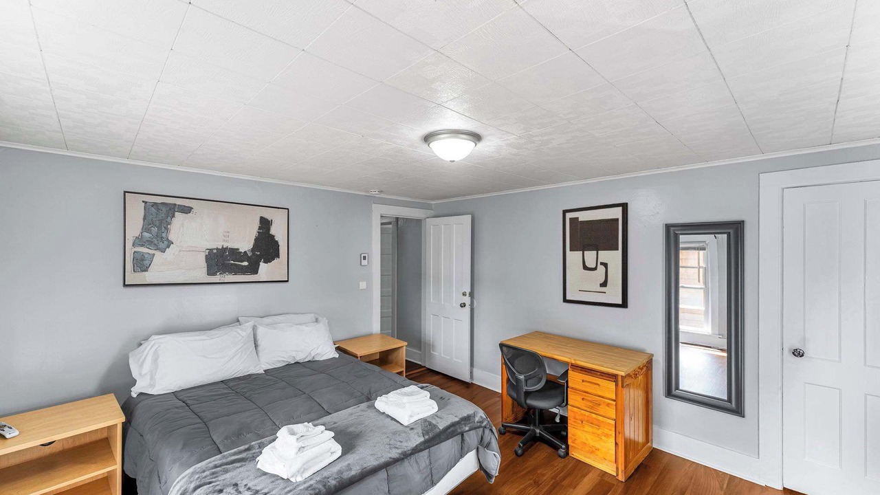 Photo of Bedroom in Oneonta
