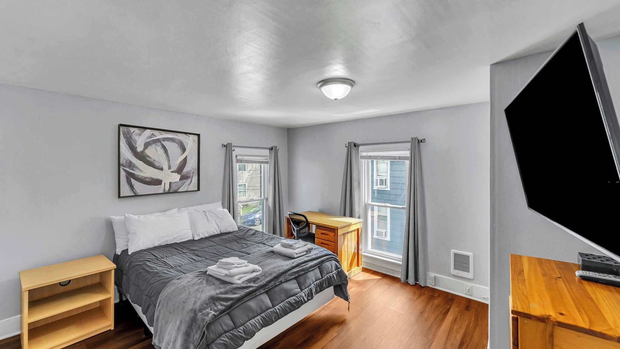 Photo of Bedroom in Oneonta