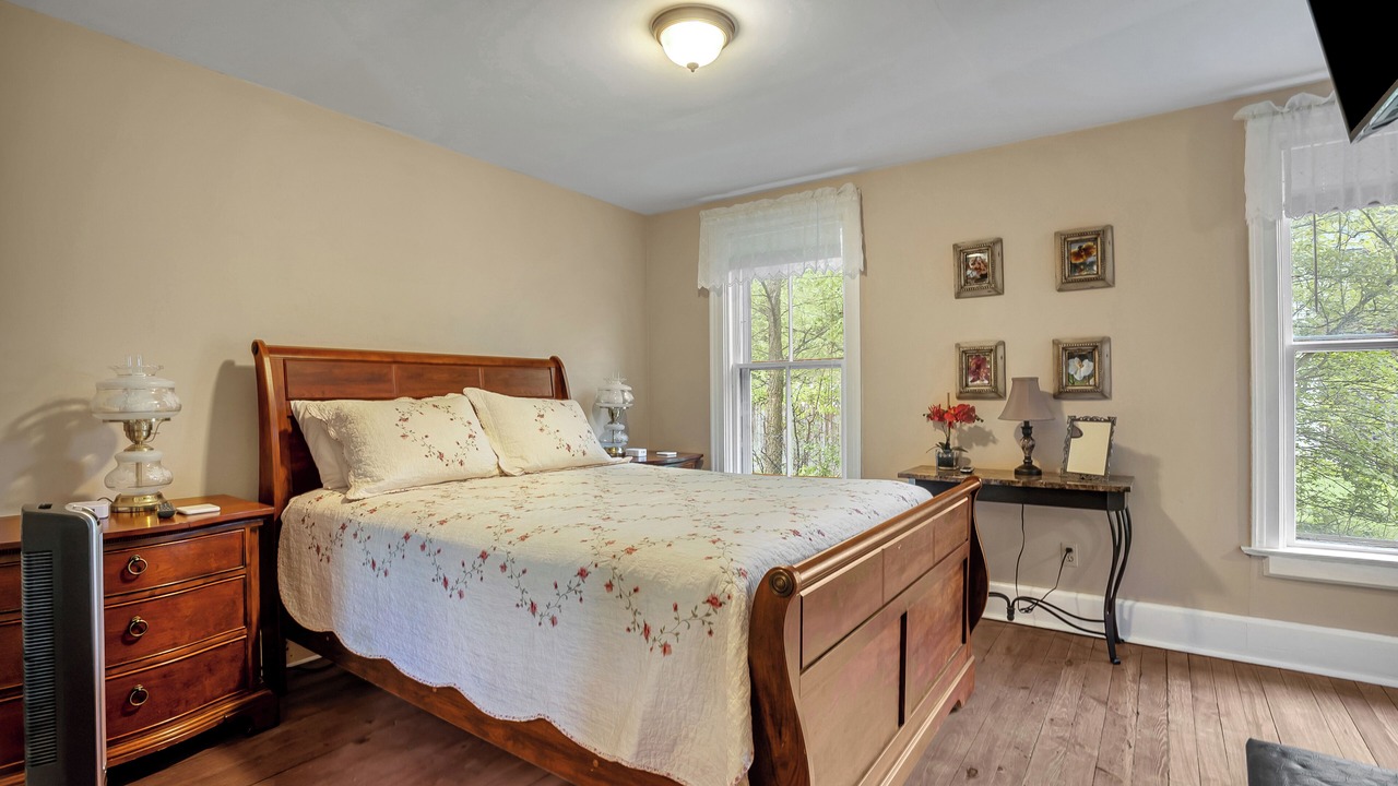 Photo of Bedroom in Milford