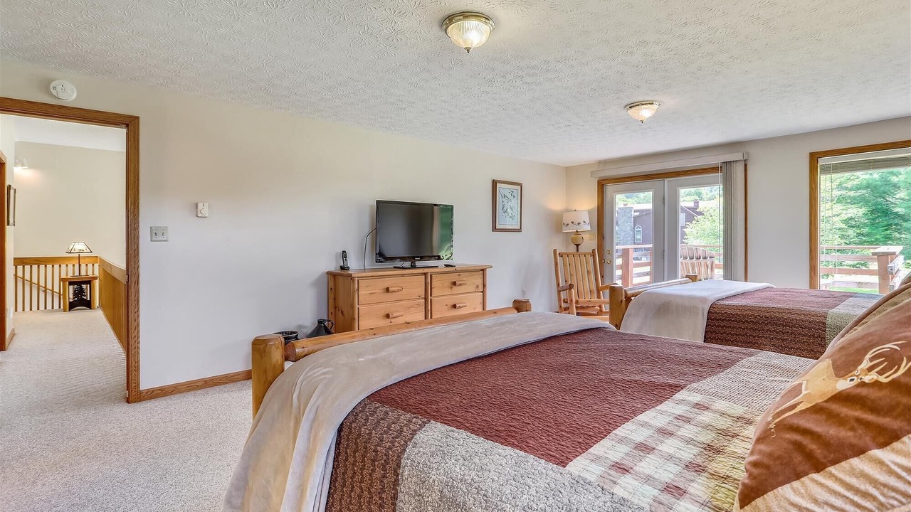 Photo of Bedroom in Timberline