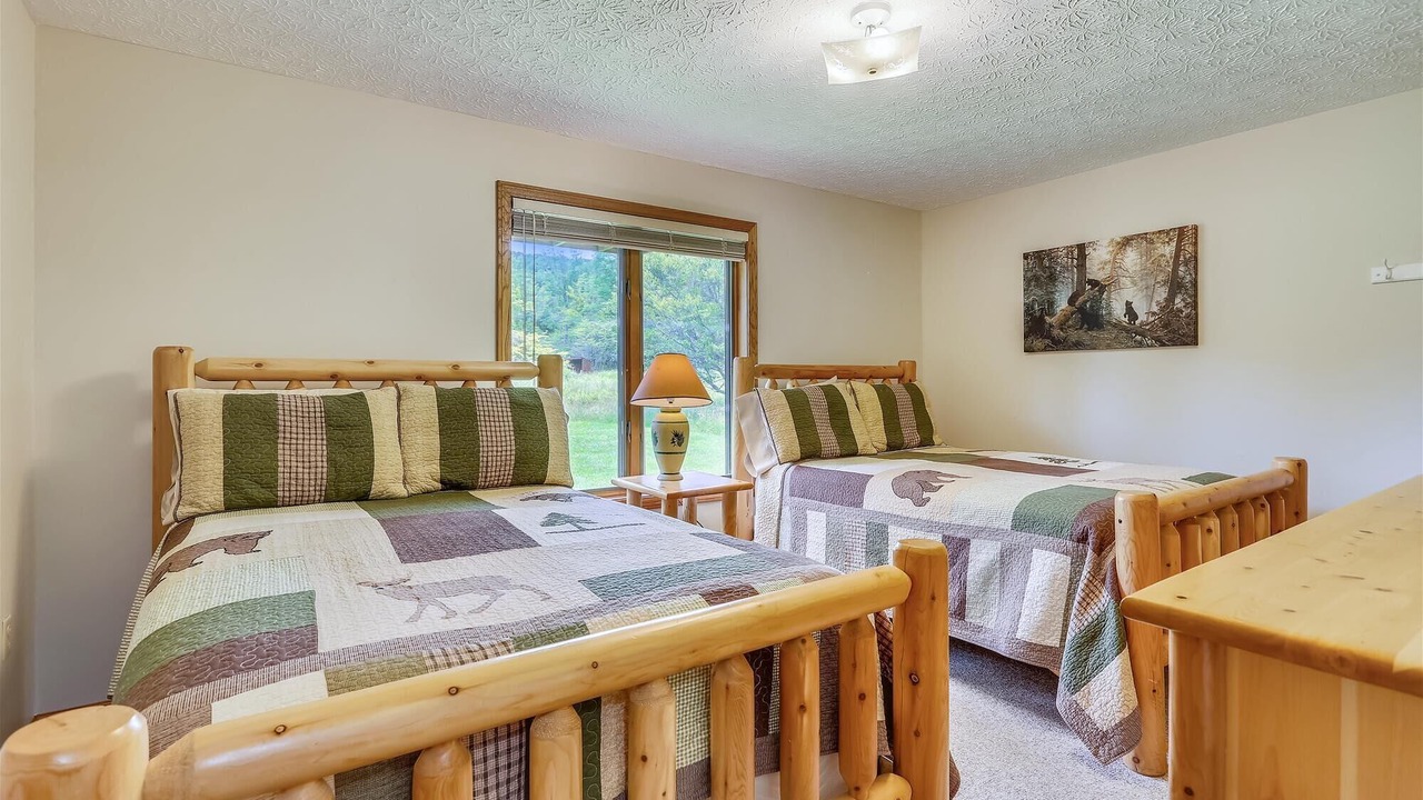 Photo of Bedroom in Timberline