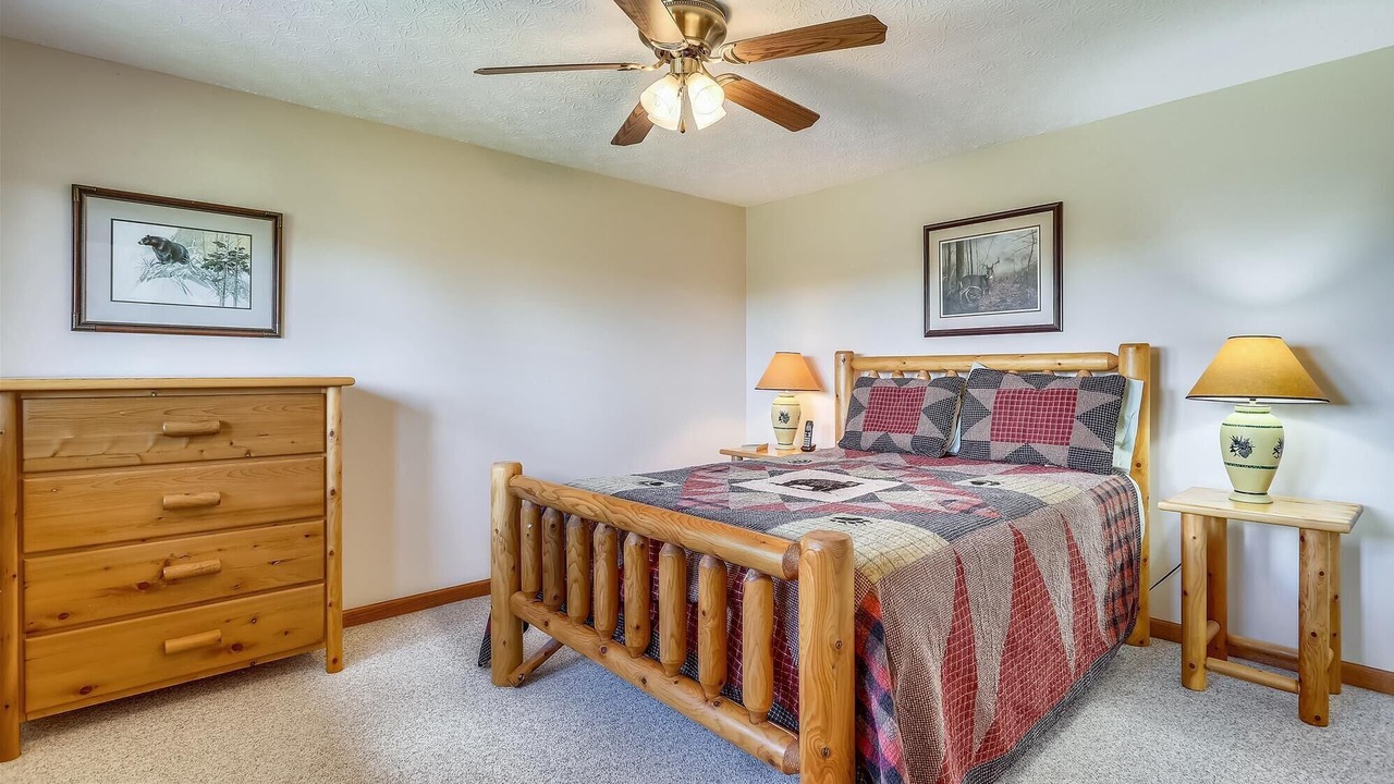 Photo of Bedroom in Timberline