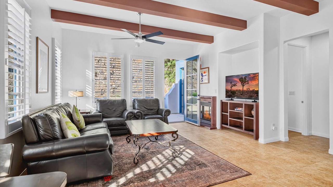 Photo of Livingroom in La Quinta