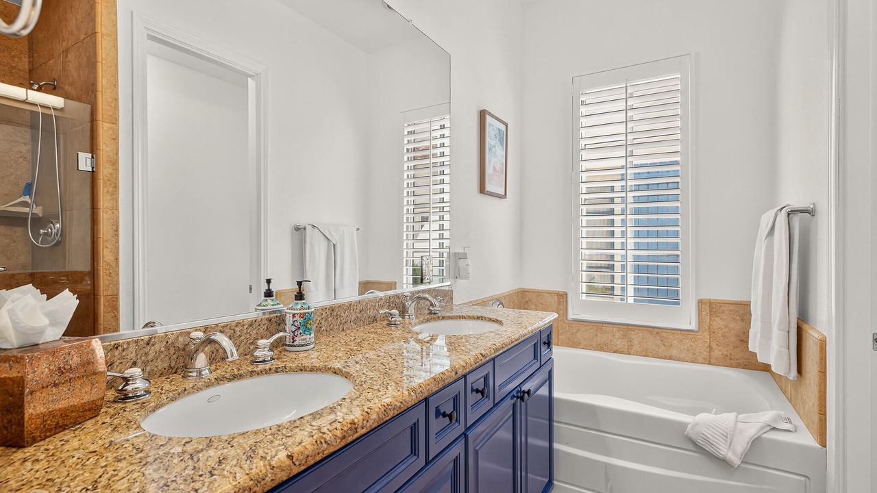 Photo of Bathroom in La Quinta