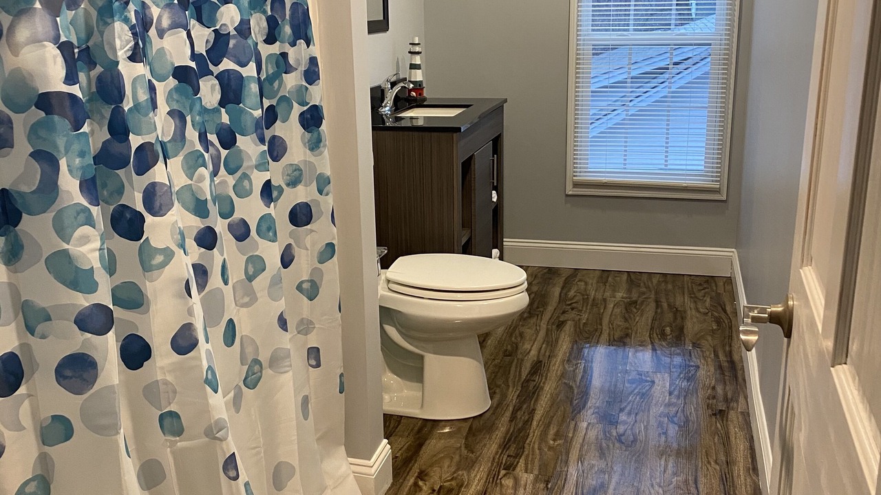 Photo of Bathroom in Watkins Glen