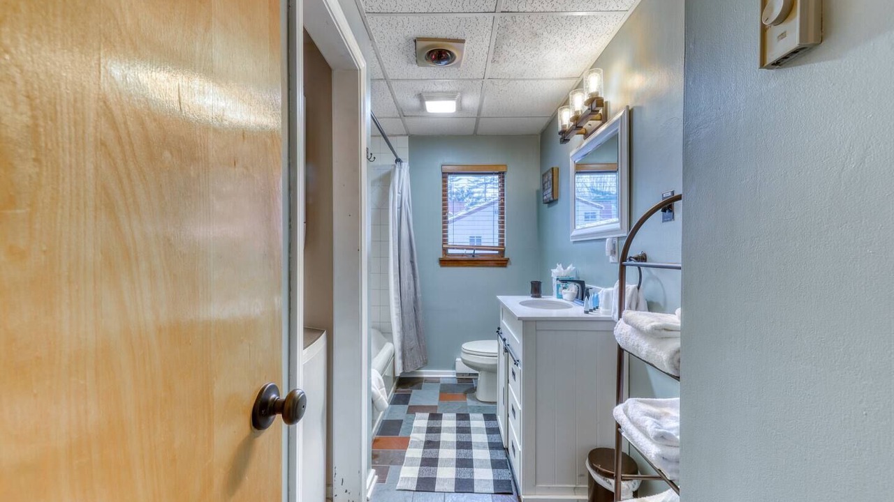 Photo of Bathroom in Bartlett