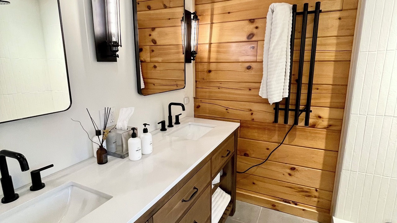 Photo of Bathroom in Livingston Manor