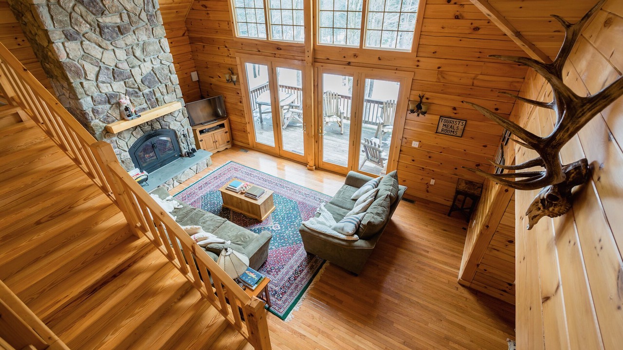 Photo of Livingroom in Livingston Manor