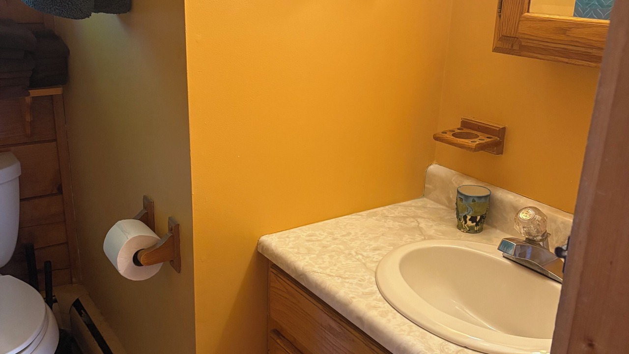 Photo of Bathroom in Glover