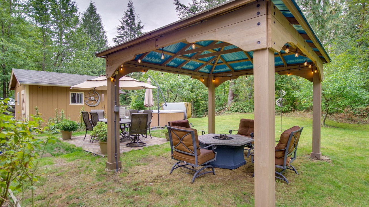Photo of Outdoor in Gold Bar