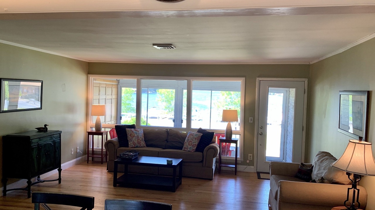 Photo of Livingroom in Lake George