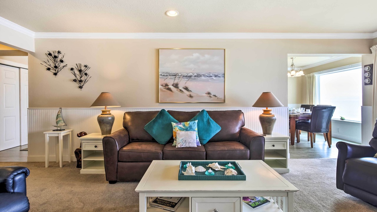 Photo of Livingroom in Lincoln Beach