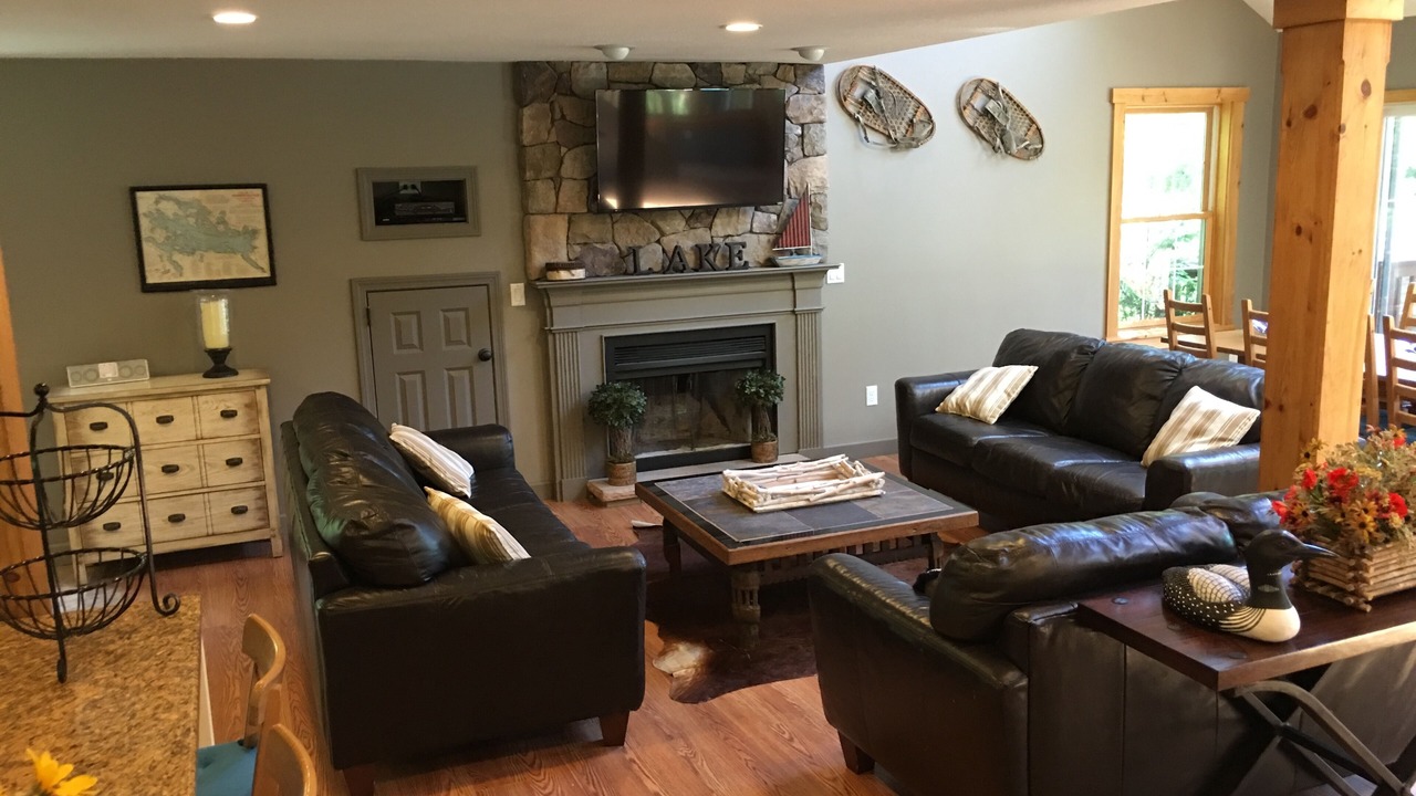 Photo of Livingroom in Moultonborough