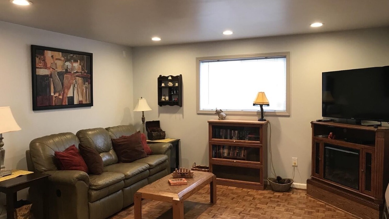 Photo of Livingroom in Manson