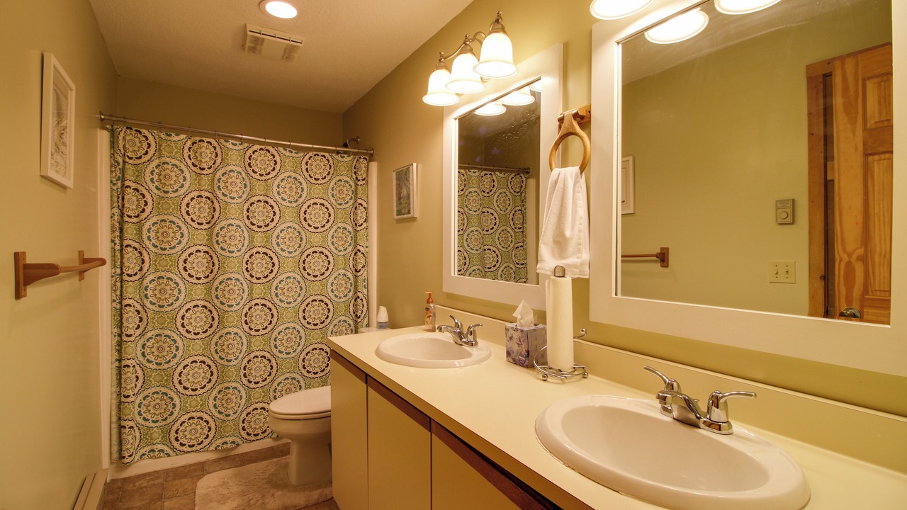 Photo of Bathroom in West Dover