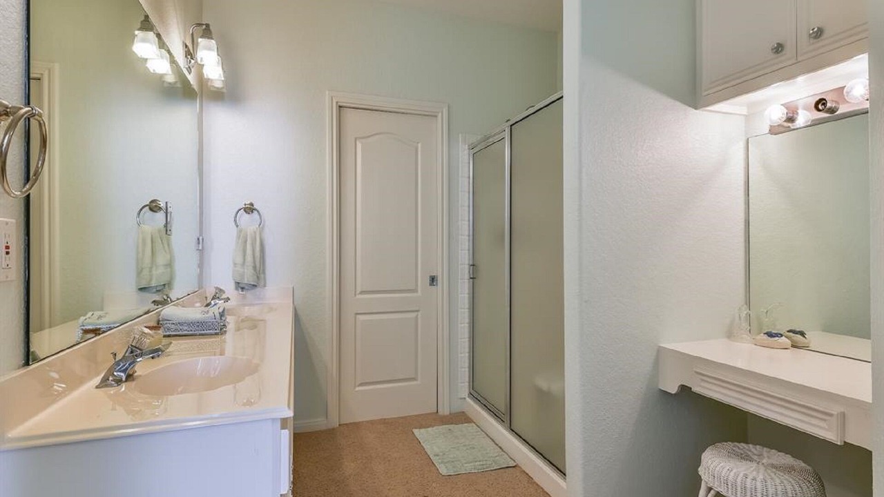 Photo of Bathroom in Terramar Beach