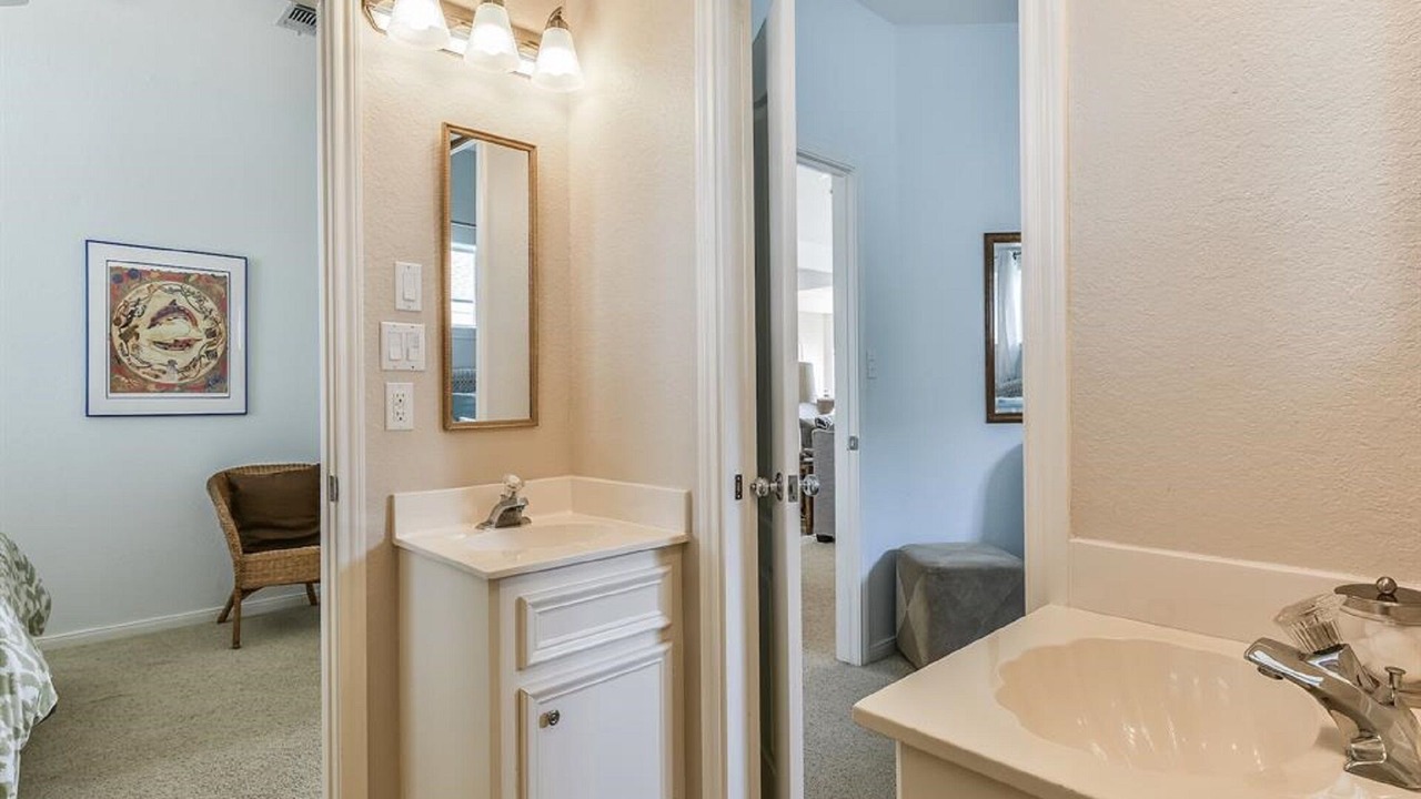 Photo of Bathroom in Terramar Beach