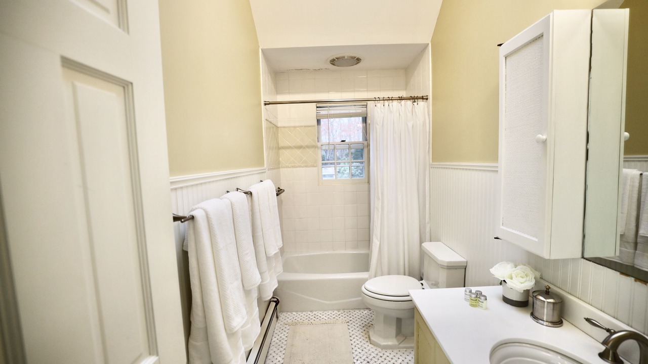 Photo of Bathroom in Water Mill