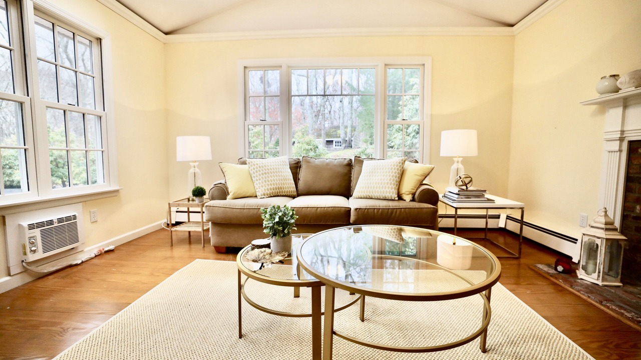 Photo of Livingroom in Water Mill