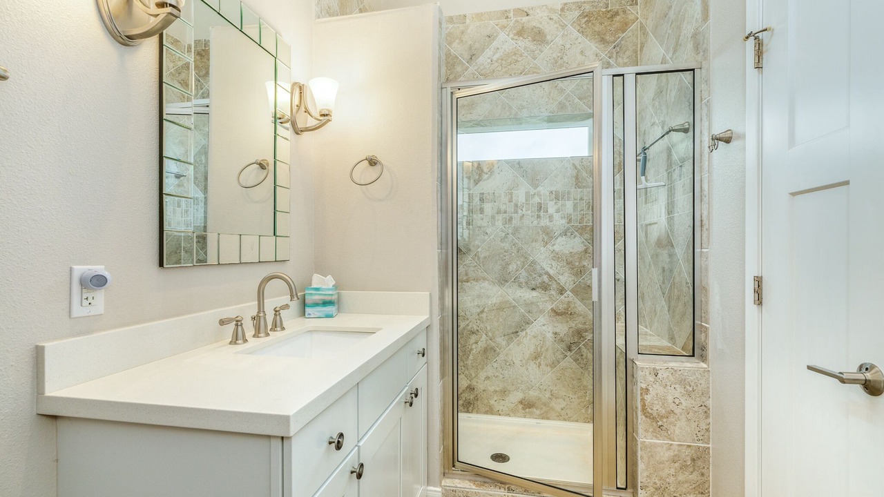 Photo of Bathroom in Freeport