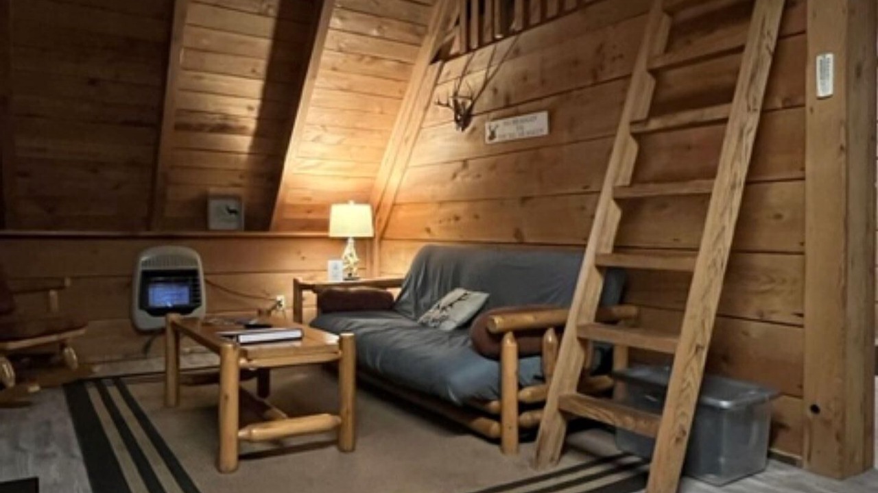 Photo of Livingroom in Keslers Cross Lanes