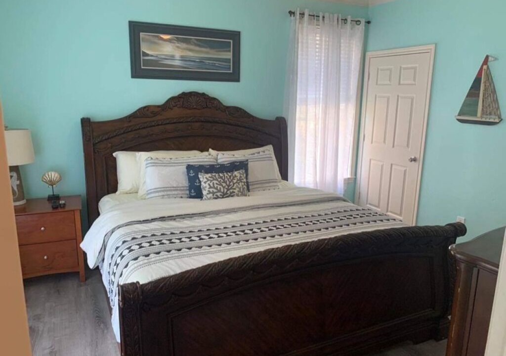 Photo of Bedroom in Galveston