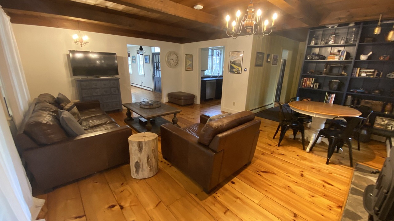 Photo of Livingroom in Brownfield