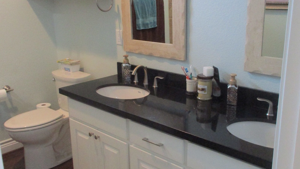 Photo of Bathroom in Crystal Beach