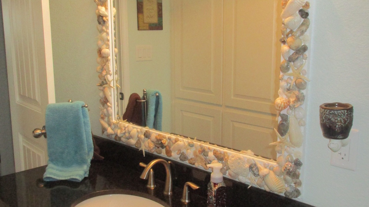 Photo of Bathroom in Crystal Beach