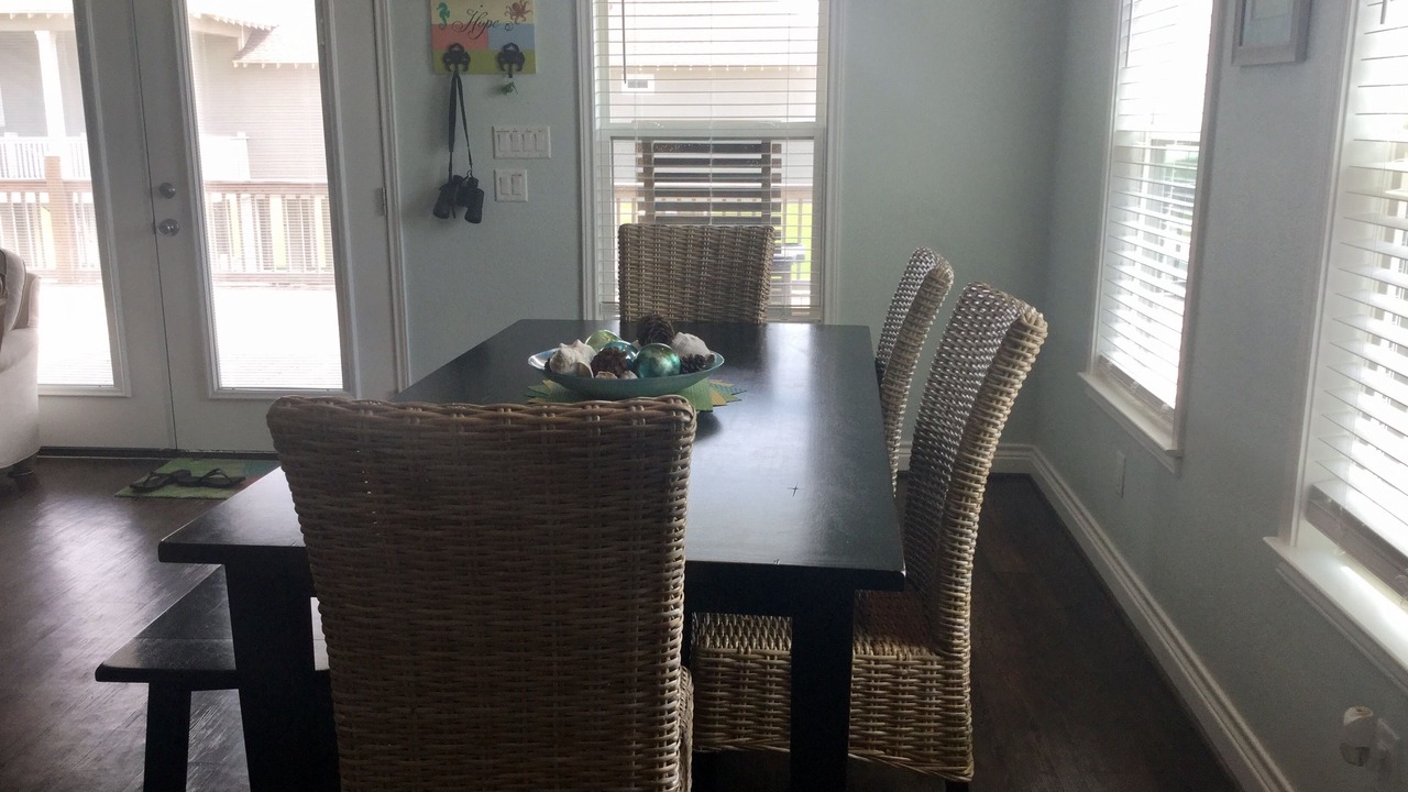 Photo of Bedroom in Crystal Beach