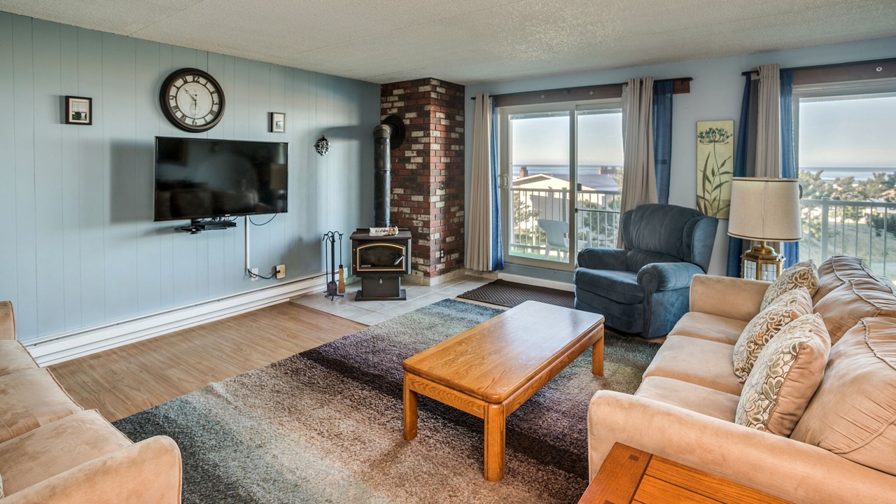 Photo of Livingroom in Gearhart