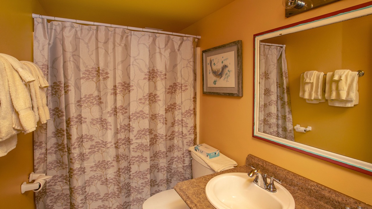 Photo of Bathroom in Gearhart