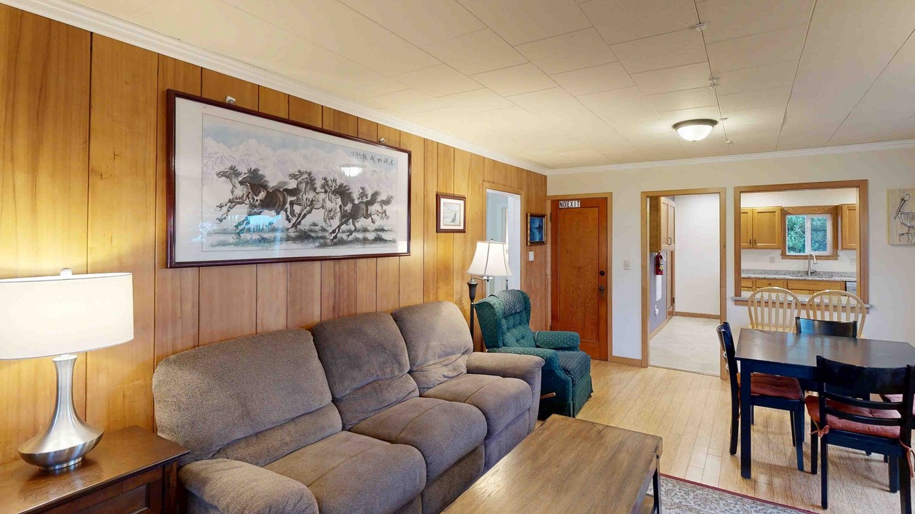Photo of Livingroom in Newport