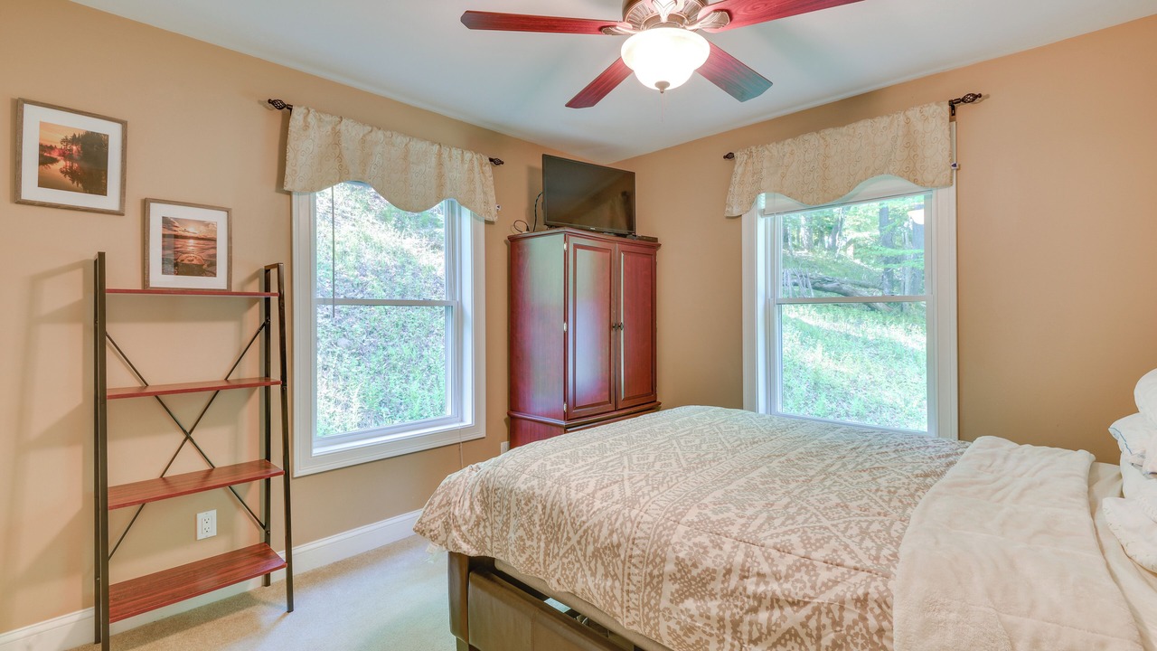 Photo of Bedroom in Old Forge