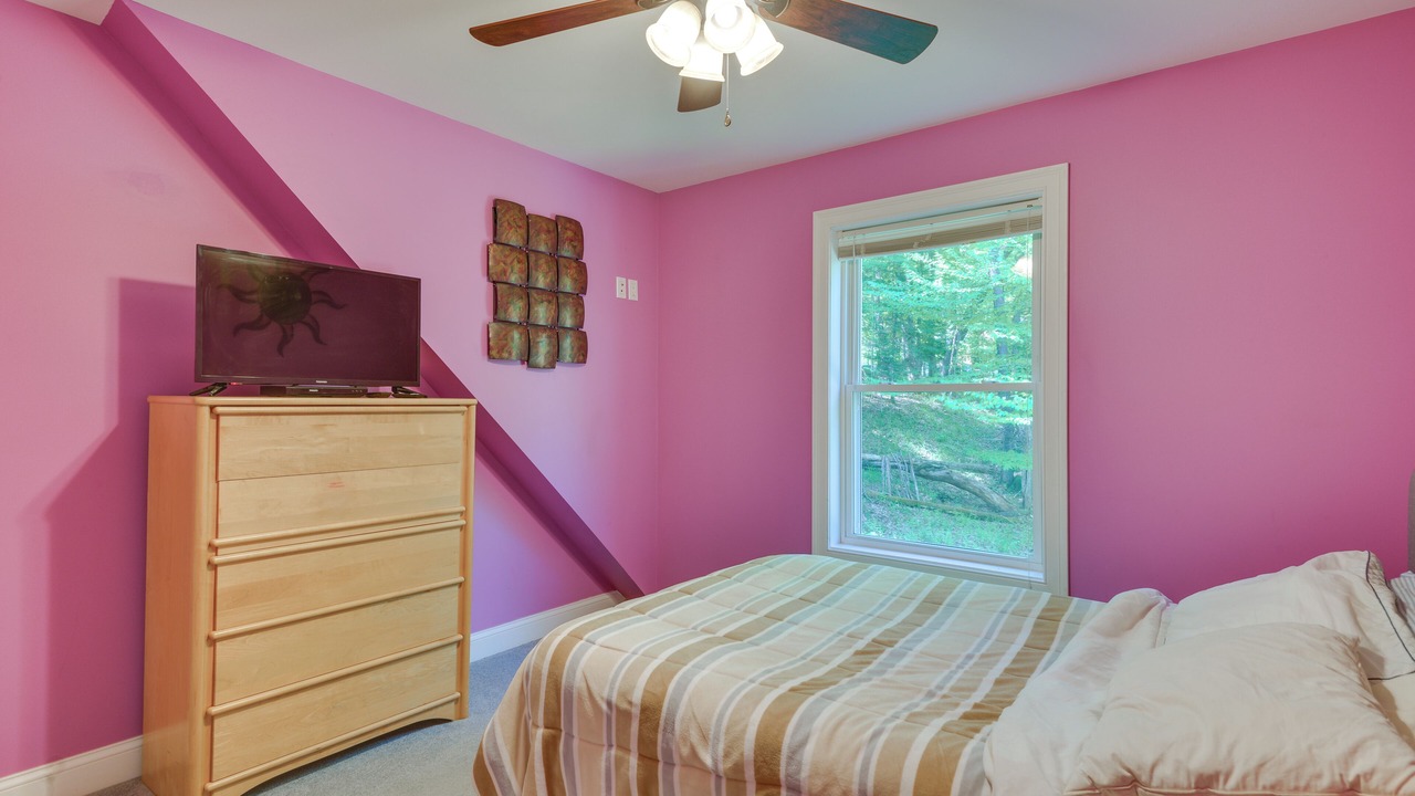 Photo of Bedroom in Old Forge