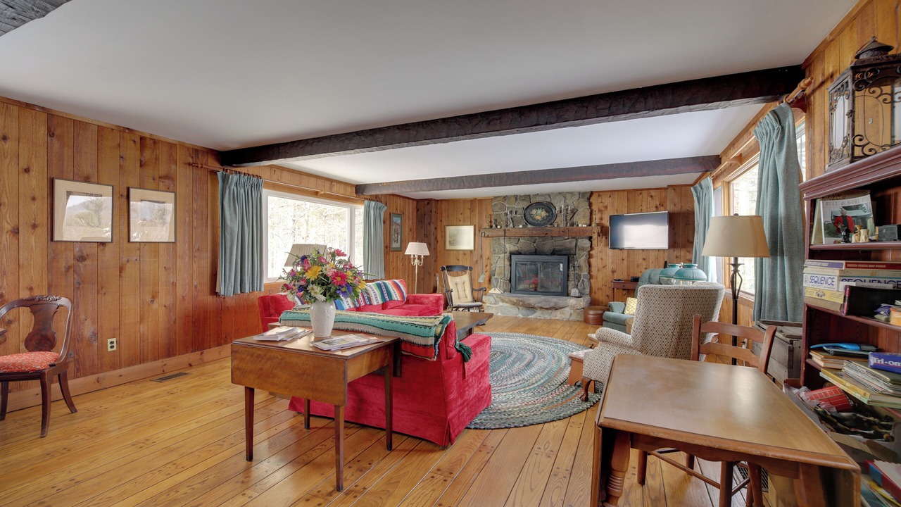 Photo of Livingroom in Chester