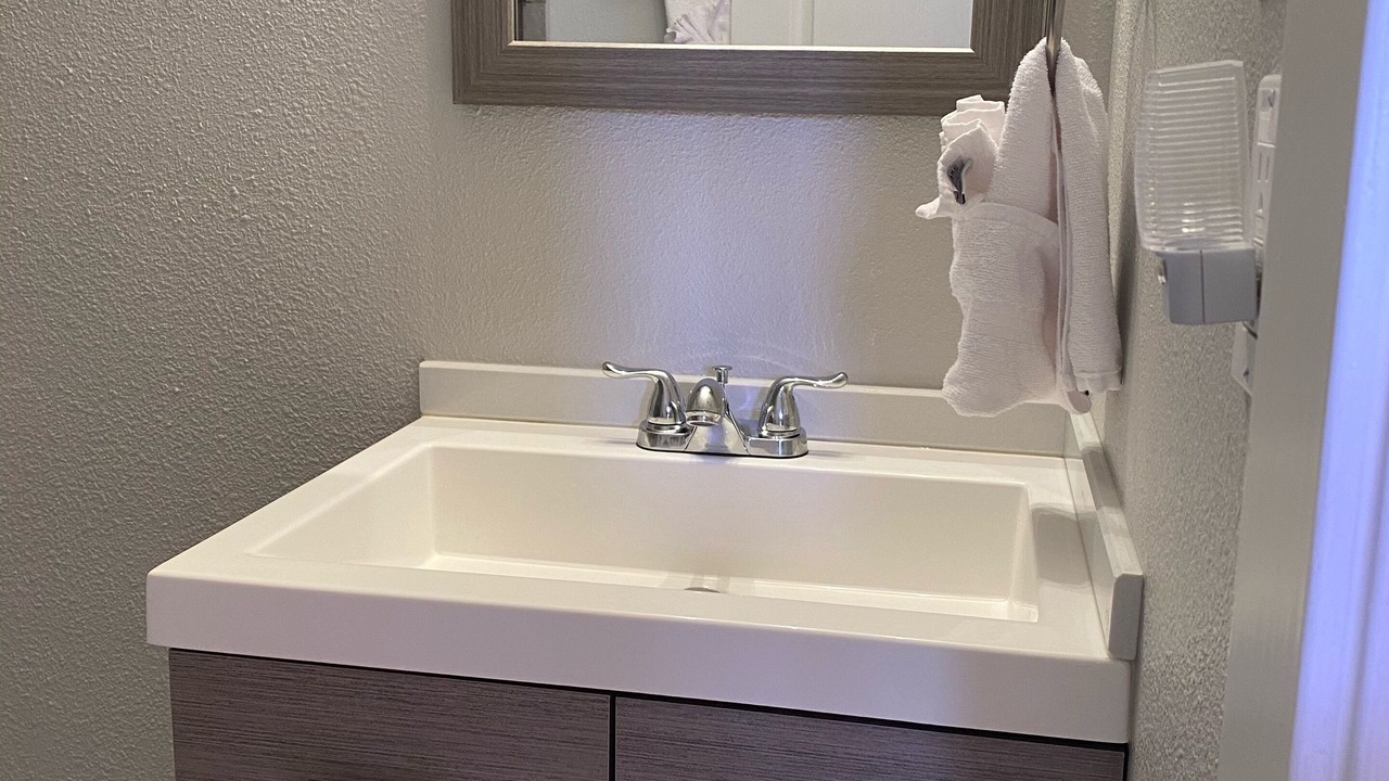 Photo of Bathroom in Jamaica Beach