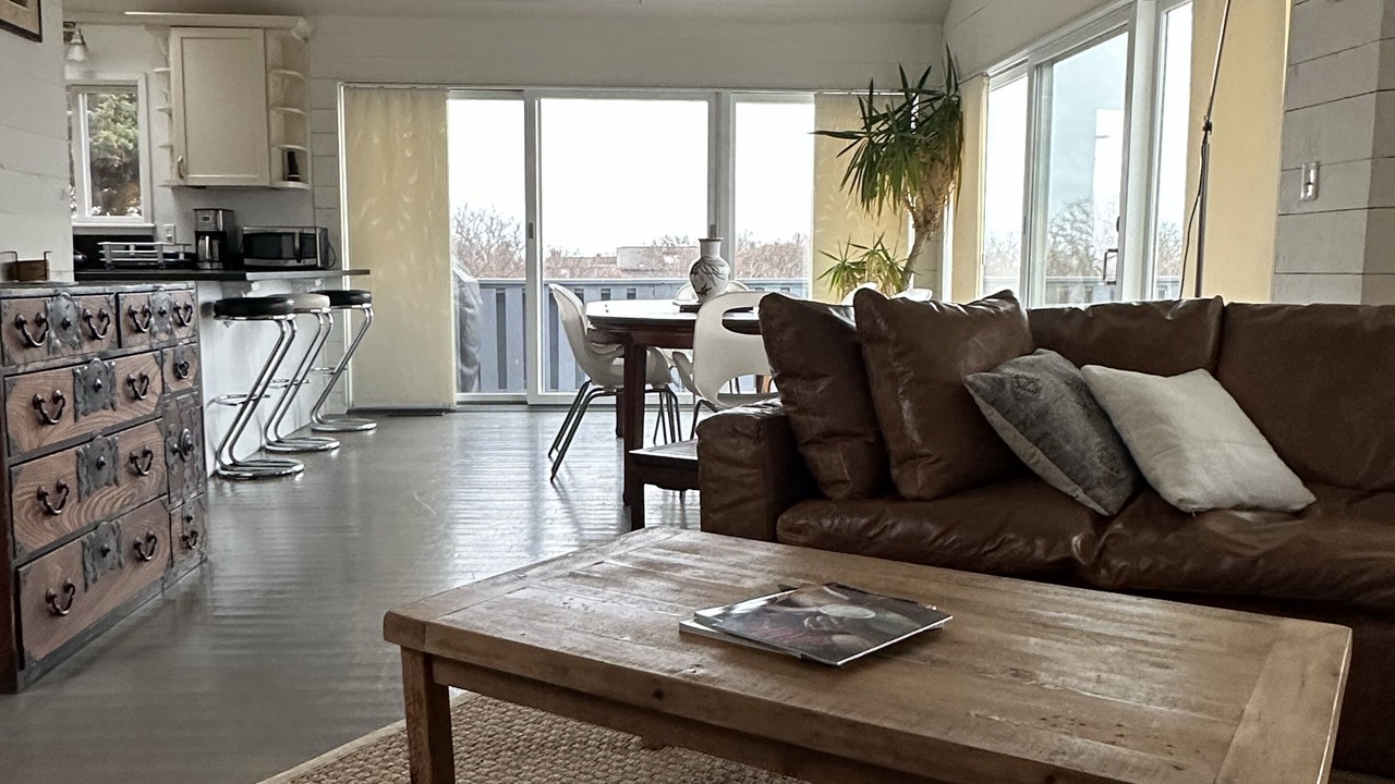 Photo of Livingroom in Montauk