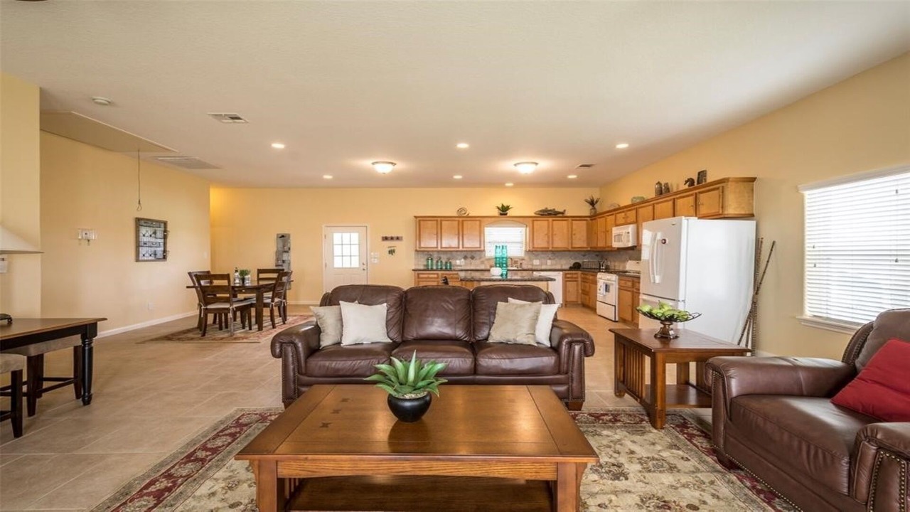 Photo of Livingroom in Dickinson