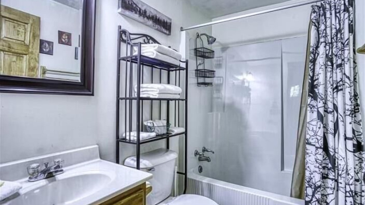 Photo of Bathroom in Timberline