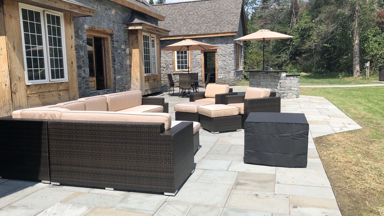 Photo of Patio Balcony in Stowe Hollow