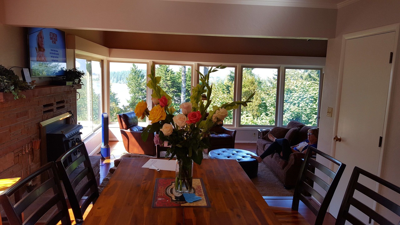 Photo of Bedroom in North Bend