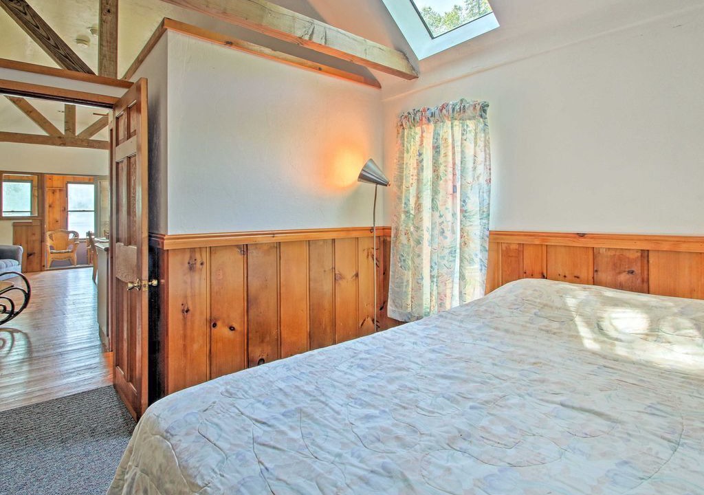 Photo of Bedroom in Rumney