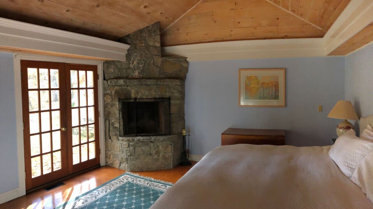 Photo of Livingroom in Bromley Mountain